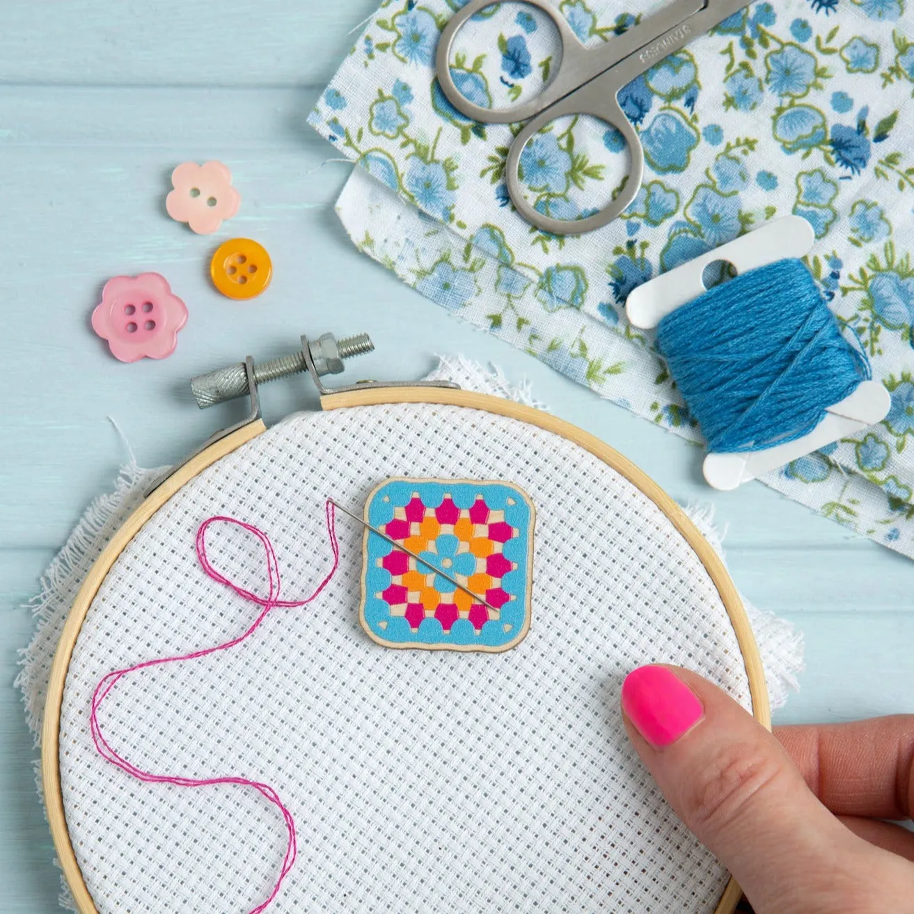 Granny Square Crochet Magnetic Needle Minder