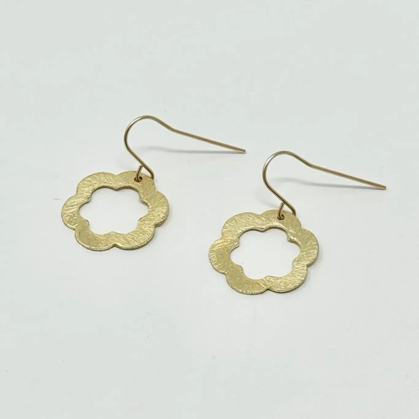 Kira Brushed Dainty Open Flower Earrings | Gold