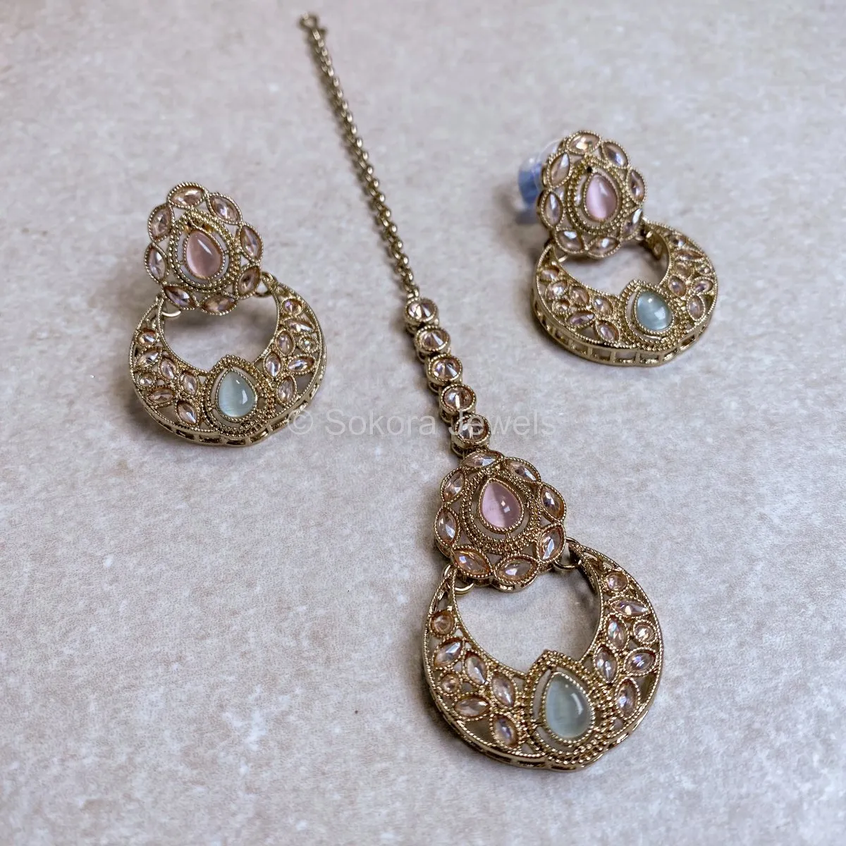 Naveena Necklace set - Pastels