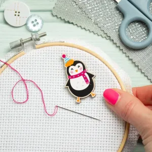 Penguin Magnetic Needle Minder