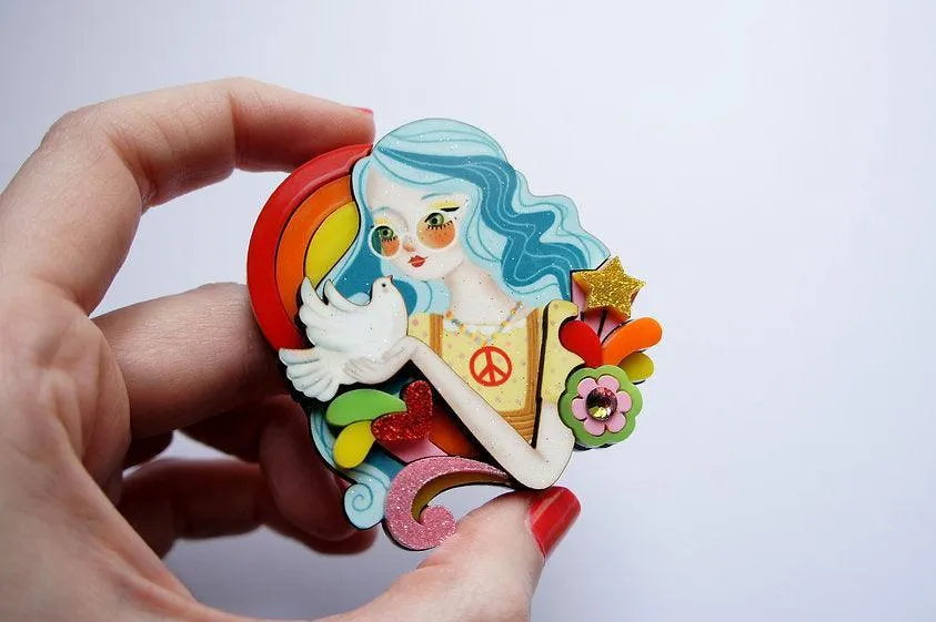 Solidarity Brooch by Laliblue