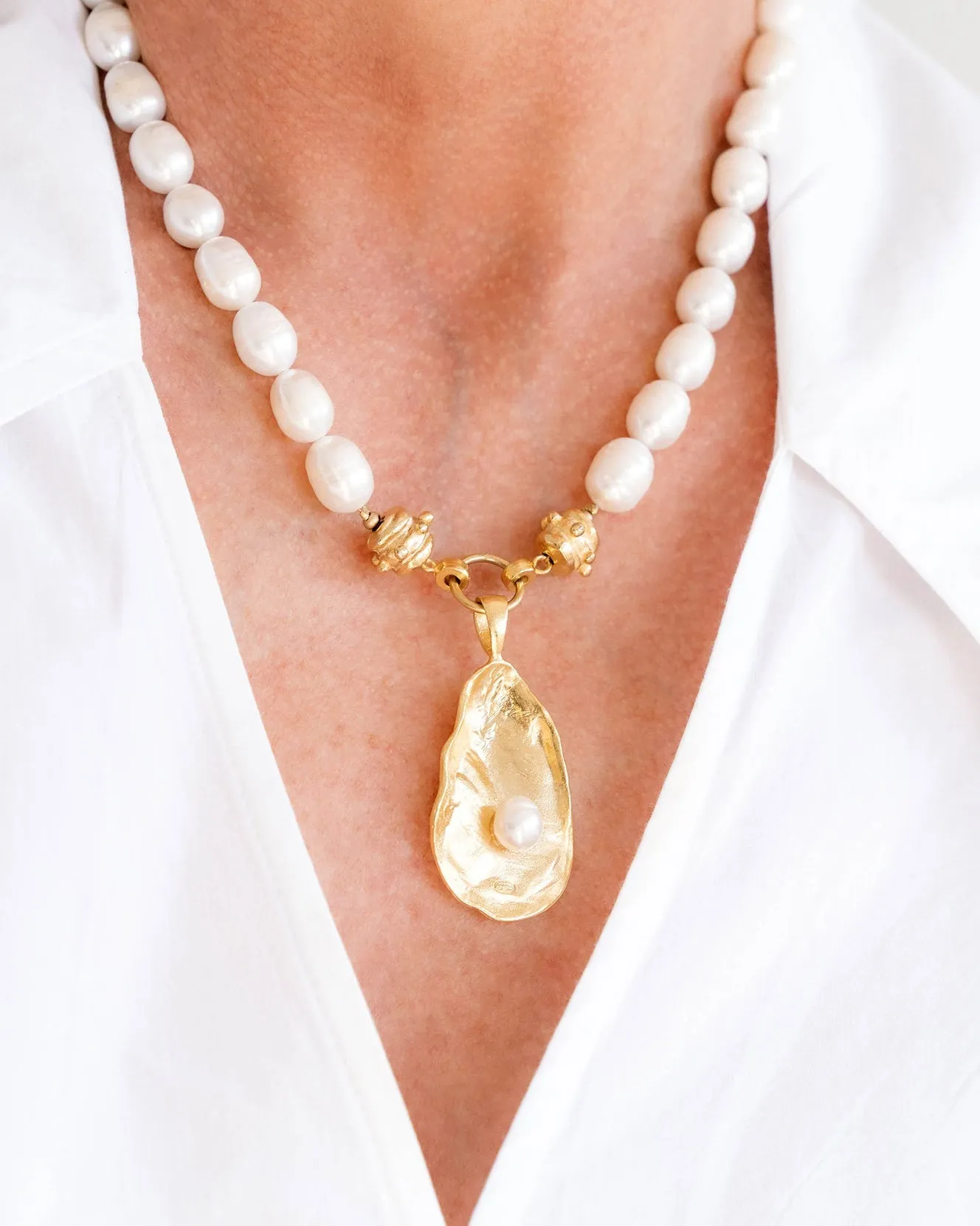 Susan Shaw Pearl Oyster Necklace with Gold Oyster and Freshwater Pearl